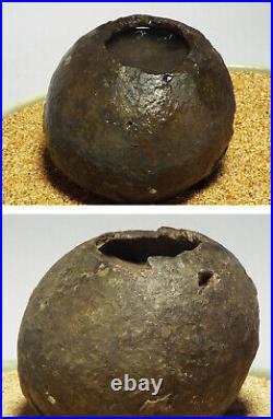Japanese Vintage Suiseki Water Reservoir Stone / W10.5×H 9.5cm, 1400g