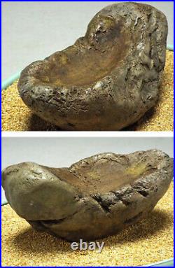 Japanese Vintage Suiseki Water Reservoir Stone / W15×H 8cm, 1020g